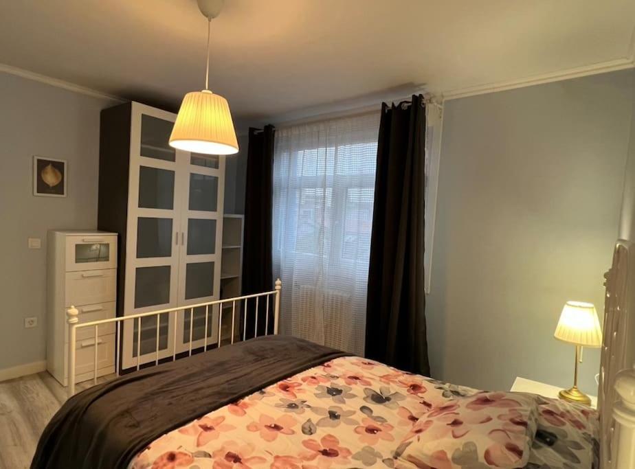 Apartamento Turistico Plaza III Монфорте-де-Лемос Екстер'єр фото
