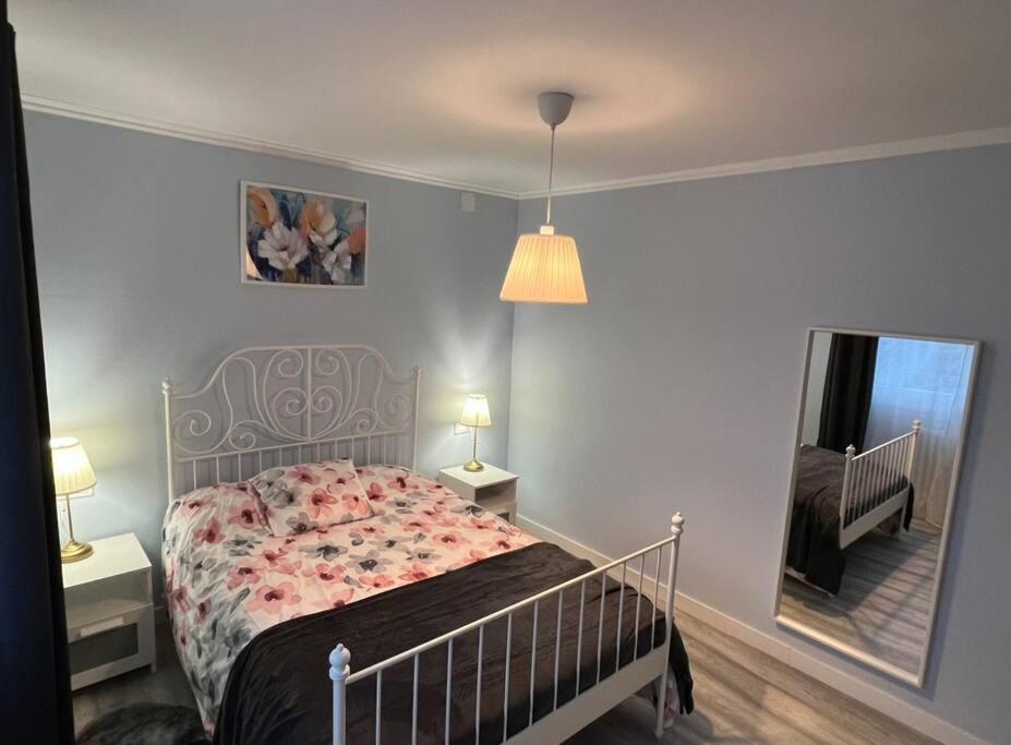 Apartamento Turistico Plaza III Монфорте-де-Лемос Екстер'єр фото