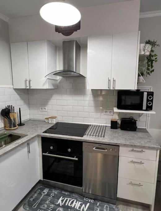 Apartamento Turistico Plaza III Монфорте-де-Лемос Екстер'єр фото